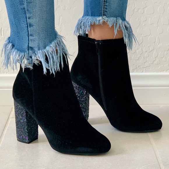 Velvet Textured Glittering Block Heel Ankle Boot - Picture 6 of 7
